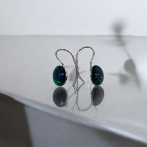 Pendientes de gancho verde